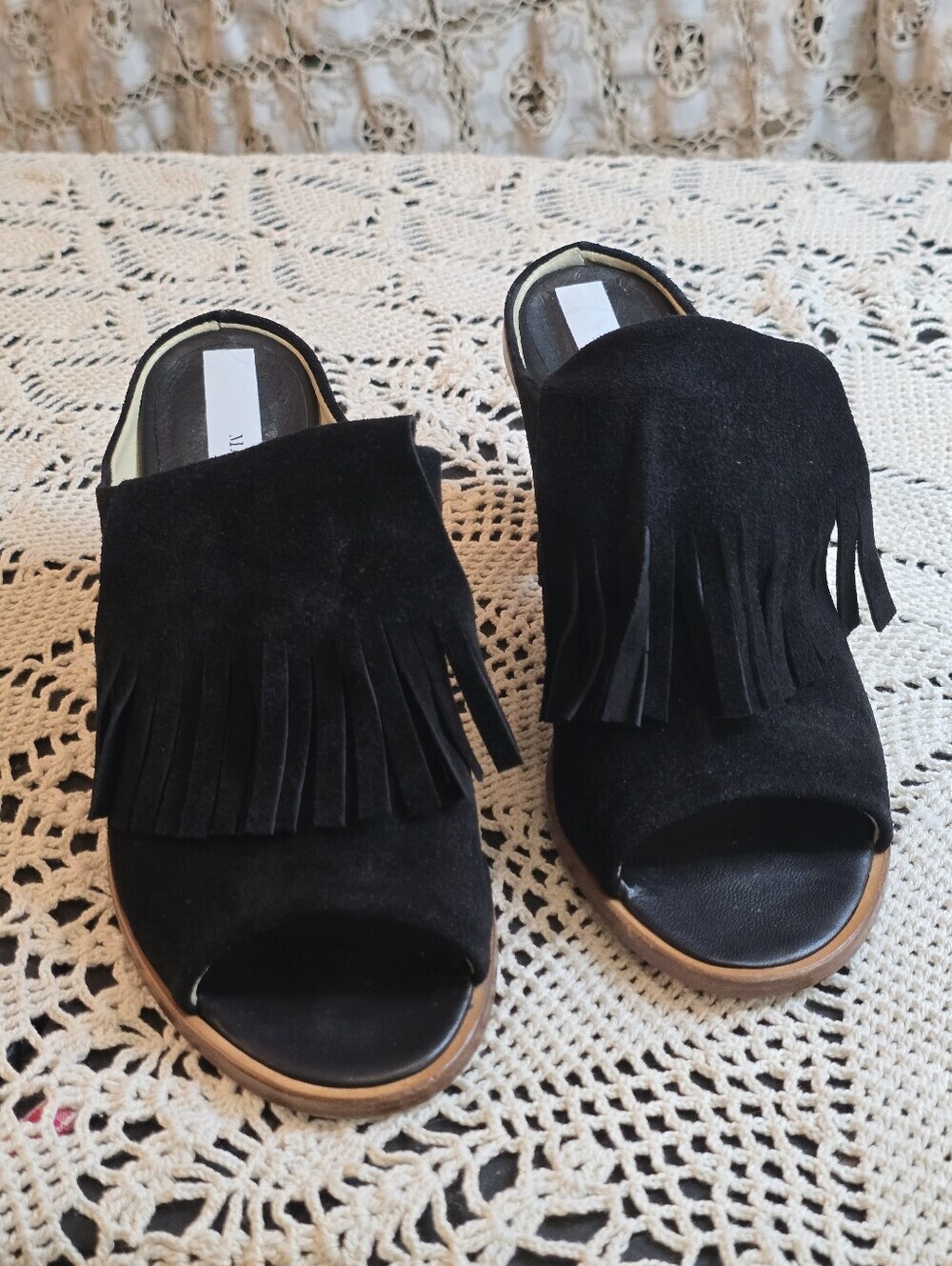 Matt Bernson Black Suede Fringe Heels Sandals, Womens 8